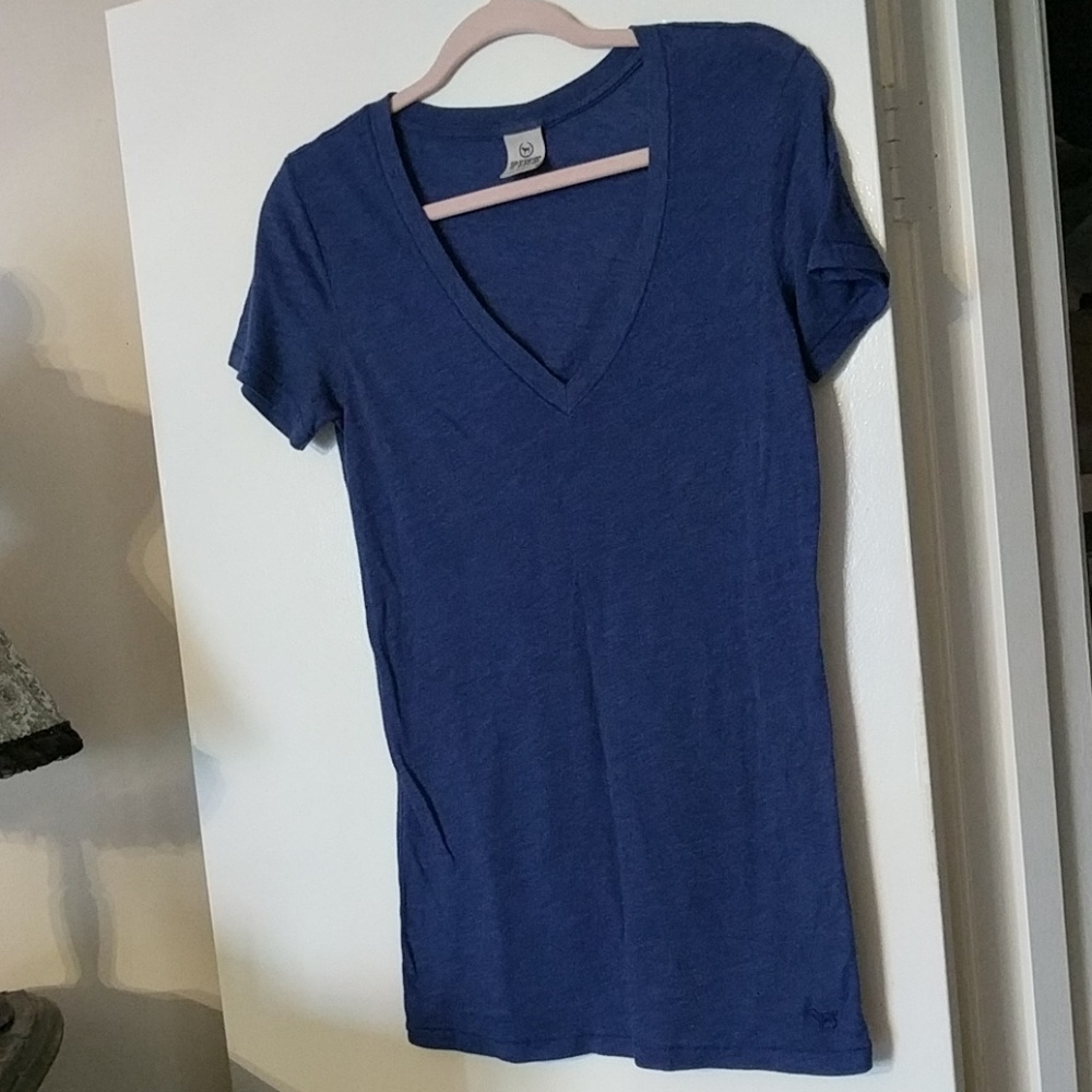 VS PINK t-shirt